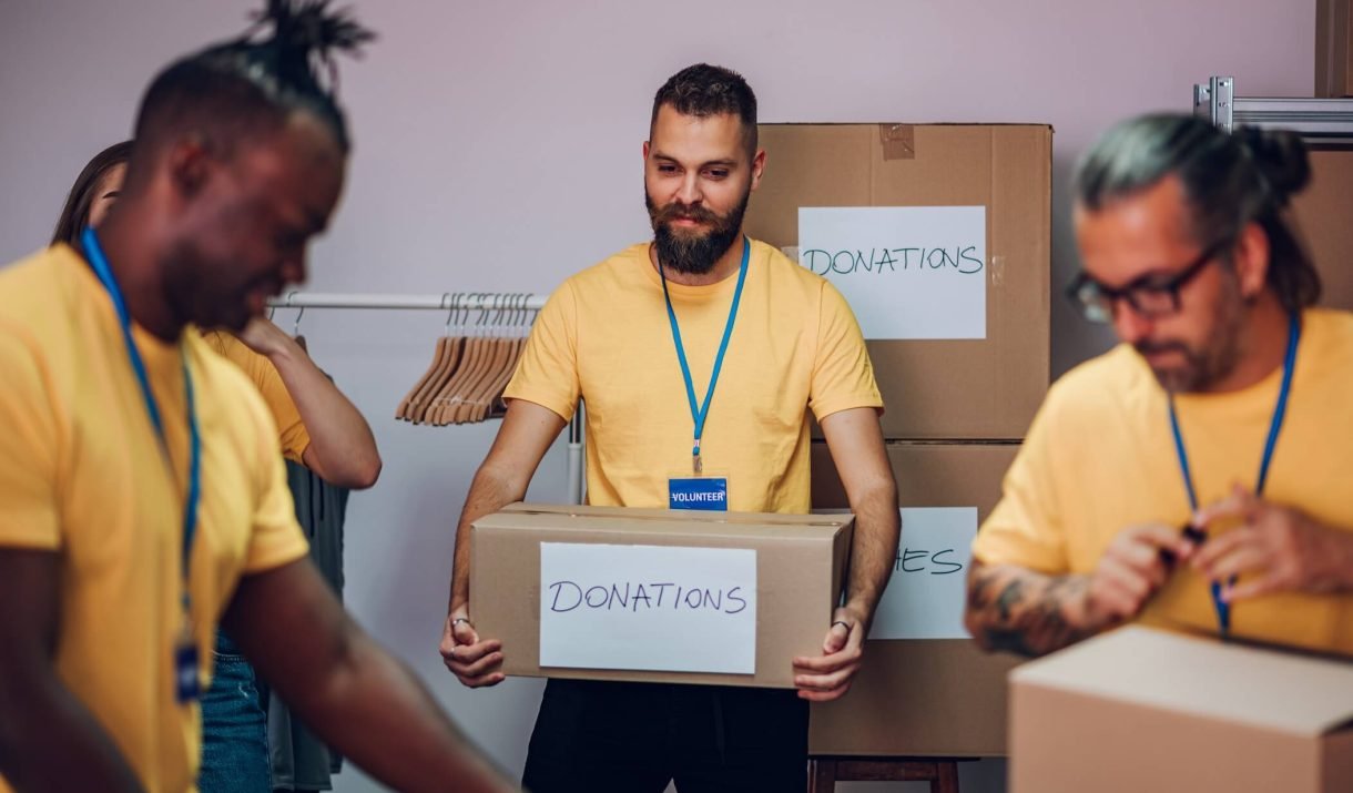 Group Of Multiracial Volunteers Working In Communi 2022 09 23 23 35 44 Utc 1220x715